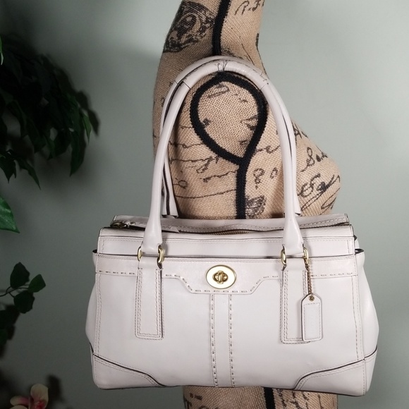 Coach Handbags - Coach Leather Bag